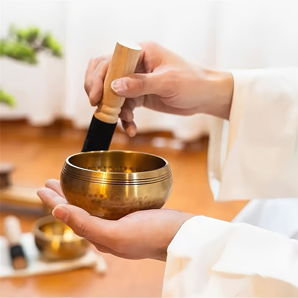 8.0 cm Black Tibetan Singing Bowl Set with Mallet – Handcrafted Metal